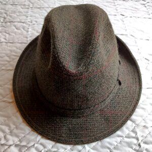 100% Wool Vintage Fedora Hat 🕵🏻‍♂️ Plaid Tweed 🕵🏻‍♂ Made in USA 🕵🏻‍ Size L